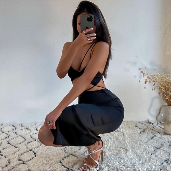 Zara Black Asymmetric Midi Dress - Picture 7 of 17